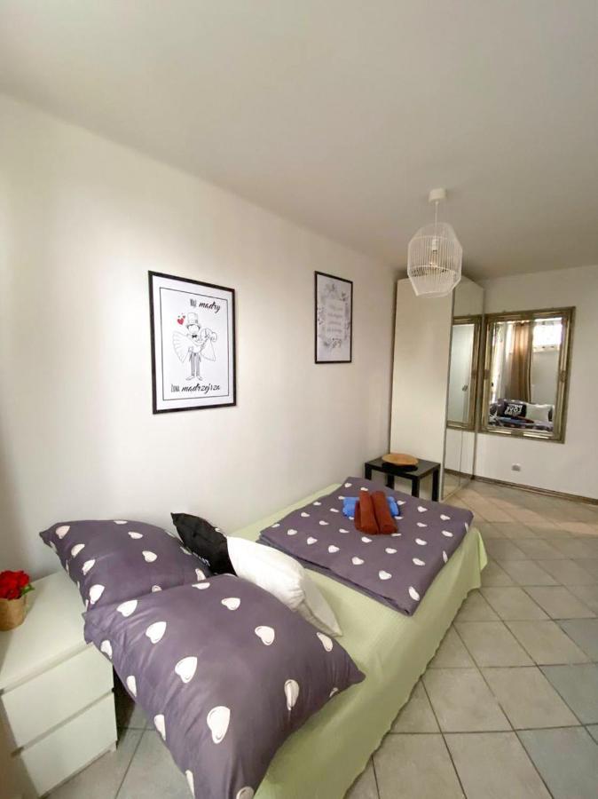 Art Room №3 Grzybowska 39 Warsaw Ngoại thất bức ảnh